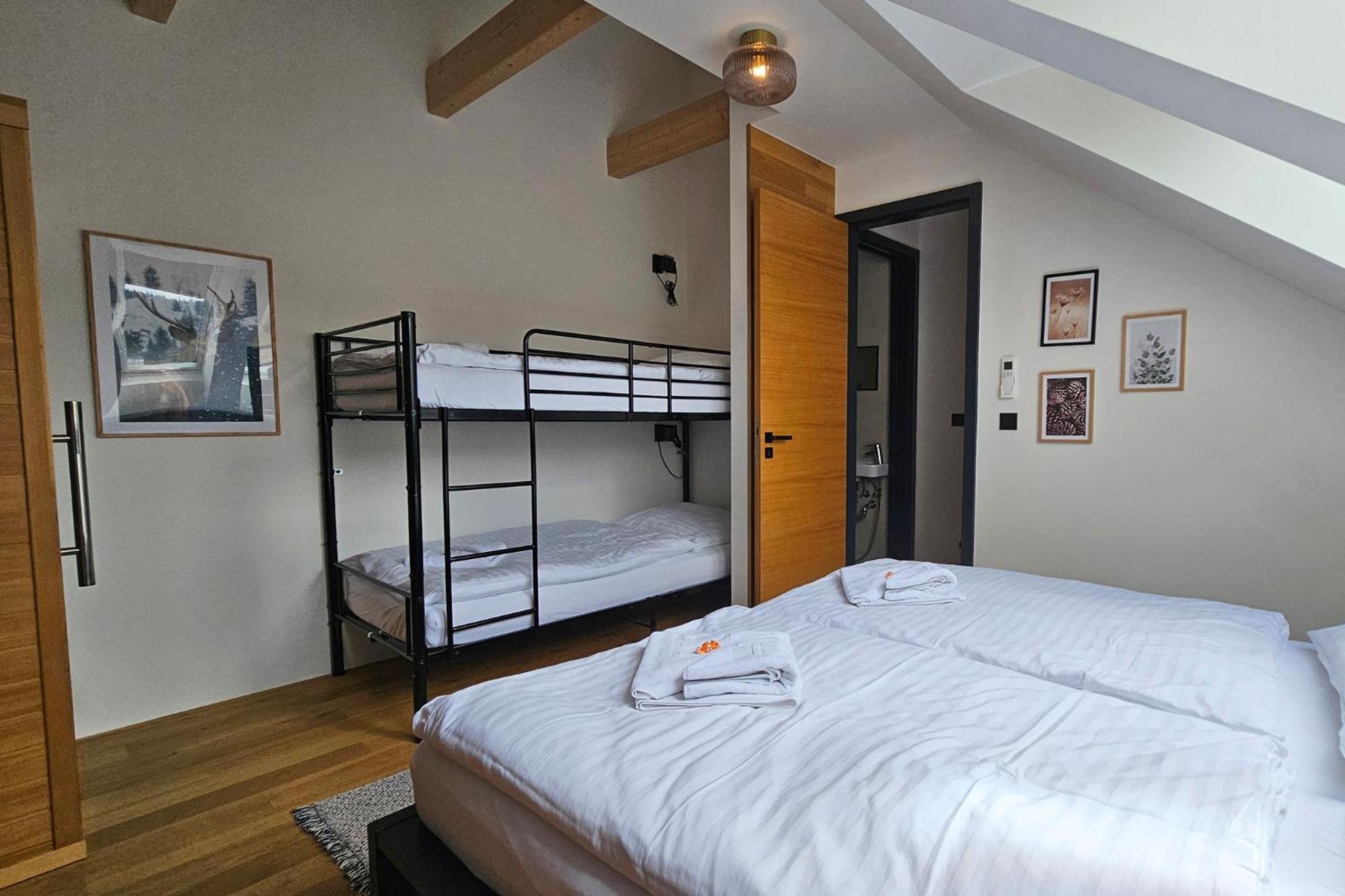 Enjoyharrachov - Atraktivni Slunny Klimatizovany Apartman 14 V Centru Harrachova Se Saunou, Parkovanim, Wifi-Wlan, Sat, Herni Konzoli, Pc S Win 10, Netflix Zdarma A Moznosti Dobijeni Auta S Jedinecnym Vyhledem Na Certovu Horu Se Skokanskymi Mustky Exteriör bild